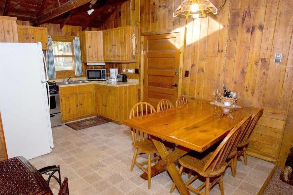 Timber Bay Lodge & Houseboats Babbitt Kültér fotó